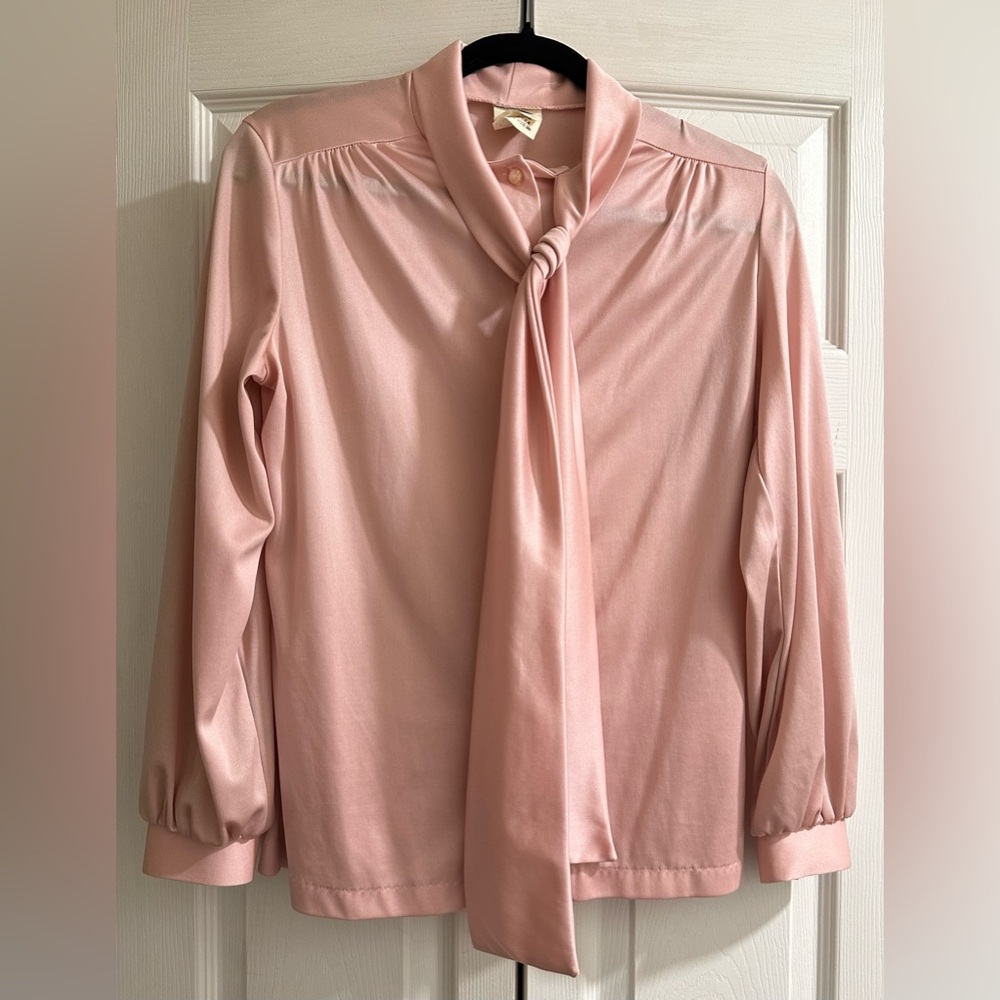 Women’s Bow-Tie Neck Button Up Dusty Rose Blouse, Vintage, Land n’ Sea, Size 36